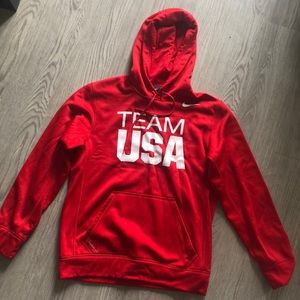 NIKE TEAM USA SWEATSHIRT SIZE SMALL
